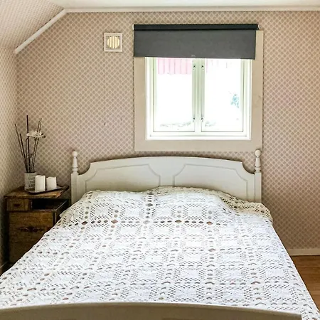 2 Bedroom In * Farsund