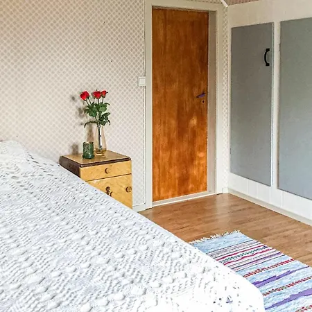 2 Bedroom In *