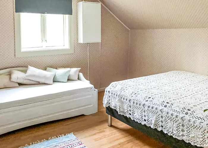 Feriehus 2 Bedroom Amazing In